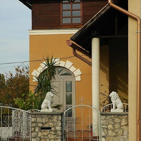 Alom Kucko Apartman Zalaegerszeg Pokoj fotografie